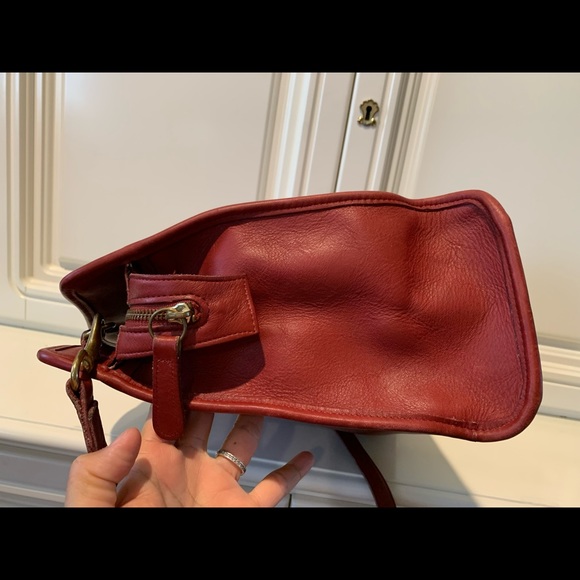COACH 9995 LG Vtg Red Leather Bucket Satchel Bag w Cross-body Shoulder Strap - Picture 7 of 13